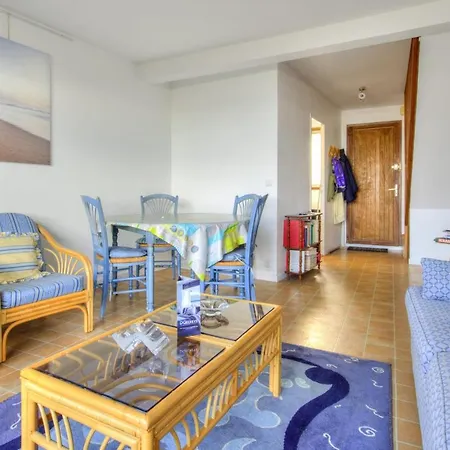 Charming House With Garden In The Seafront In - Welkeys Holiday home *