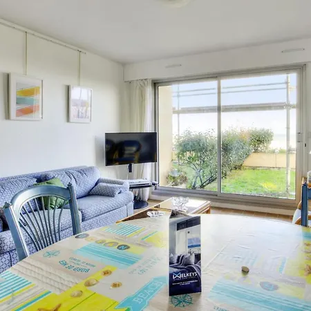 Charming House With Garden In The Seafront In - Welkeys Prázdninový dům Cabourg
