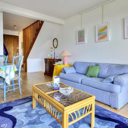 Charming House With Garden In The Seafront In - Welkeys * Cabourg
